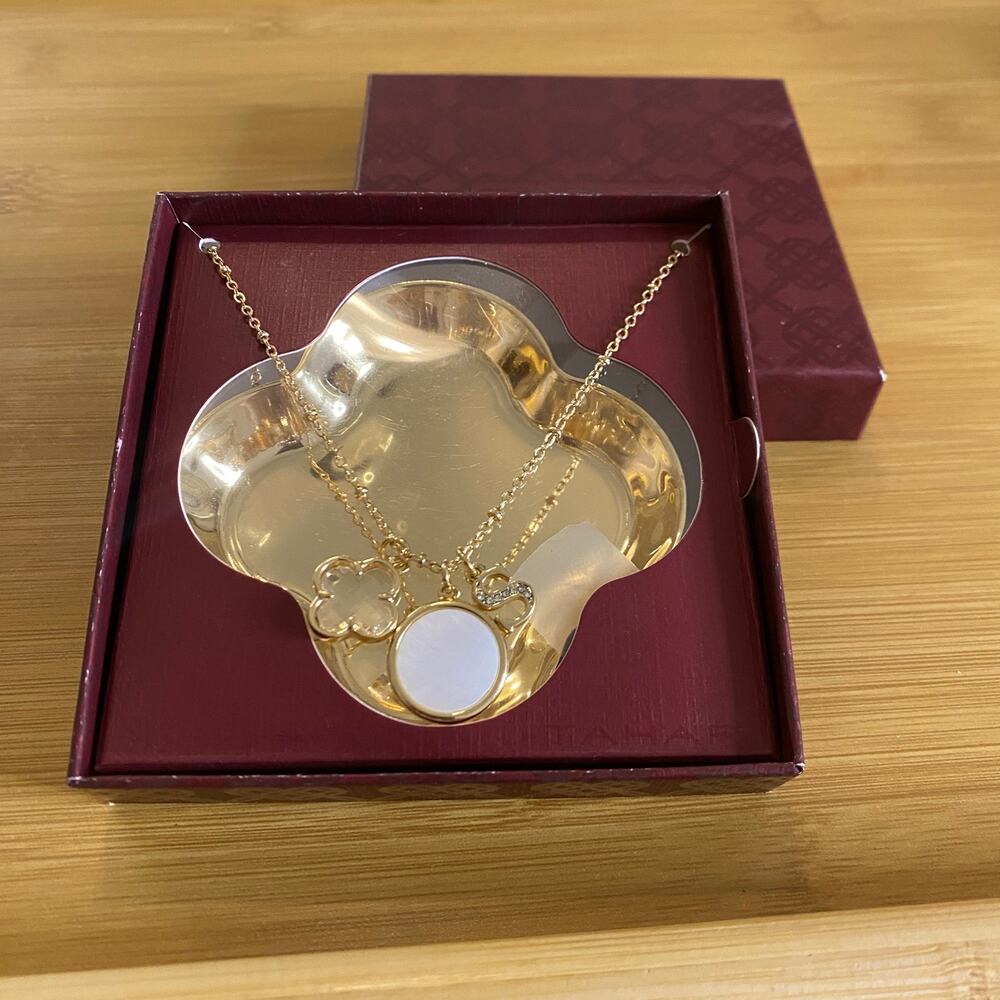 NIB Tahari Gold Tone Necklace Mother of Pearl Clover Charm Initial "S" Gift